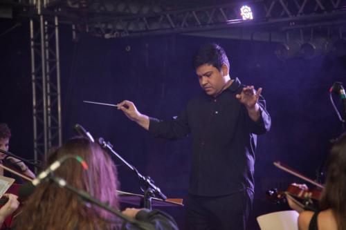 Abertura Oficial XXV Natal em IndaialEspetáculo ” Natal Encantado” com a soprano Paula Tessarolo, Pianista Helder Cadoree Orquestra de Câmara de Indaial;